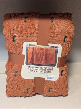 Northwest Embroidered Faux Fur Pumpkin Orange Throw